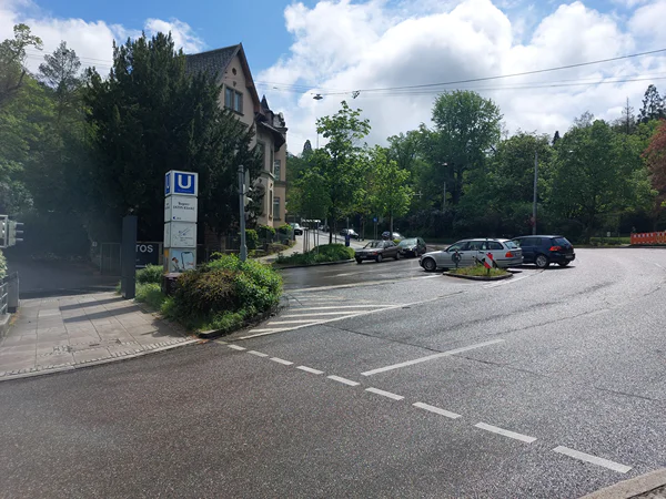 Anfahrt vom Charlottenplatz